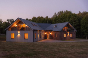 Lake & Library Hotel Ignalina